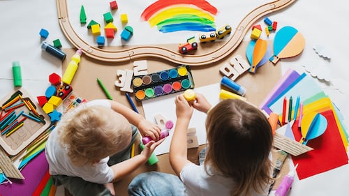 Les 11 meilleurs jouets sans écran pour stimuler l’imagination des tout-petits