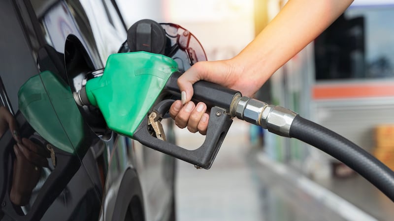 Prix de l'essence: voici où les automobilistes ont payé le plus cher en 2025